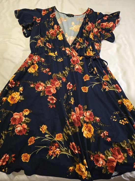 Fortune + Ivy Dresses & Skirts - Fortune & Ivy Floral Wrap Midi Dress - Navy with Red & Yellow Flowers 2X